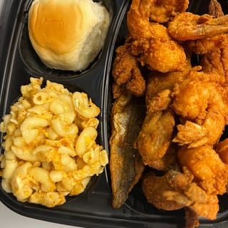 Fried Whiting Fish Platter 1/2 lb with Shrimp