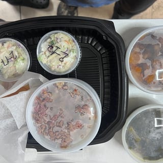 NC Pulled Pork 1/2 lb. Platter w/Coleslaw